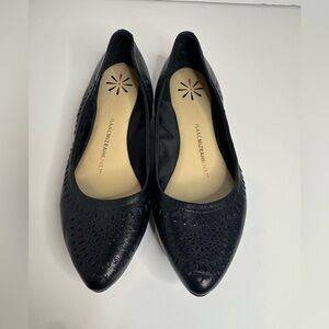 Isaac Mizrahi Live! Flats size 6.5